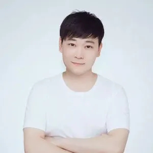 歌手赵路的图片