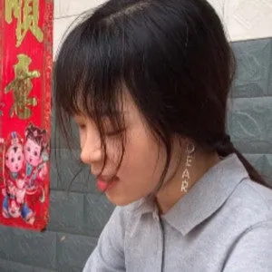 歌手王桐雪的图片