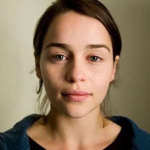 歌手Emilia Clarke的图片