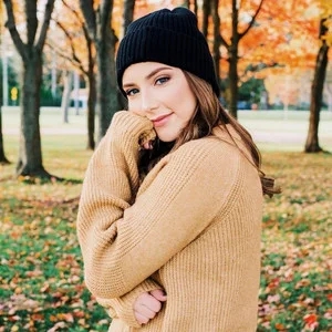 歌手Hailie Jade的图片