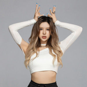 歌手G.I.A的图片