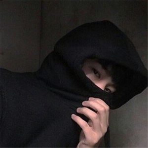 伴奏一场泪热的封面