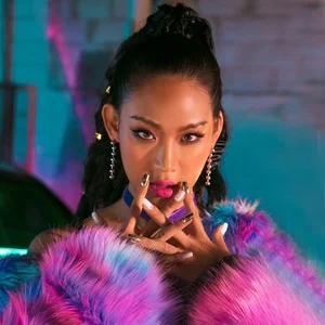 歌手Nada(나다)的图片