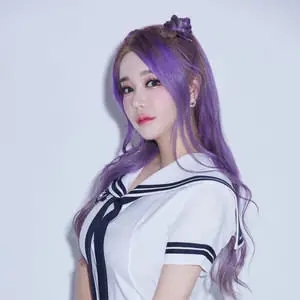 伴奏사진(하늘만바라봐)(photo)(照片)(纯伴奏)的封面