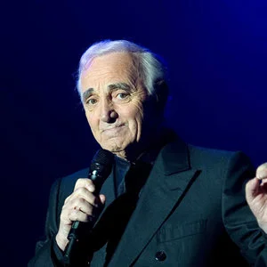 歌手Charles Aznavour的图片