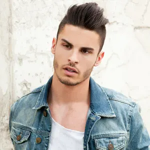 歌手Baptiste Giabiconi的图片