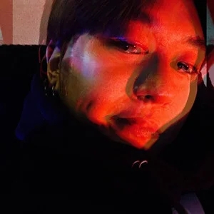 歌手KIMMUSEUM(김뮤지엄)的图片