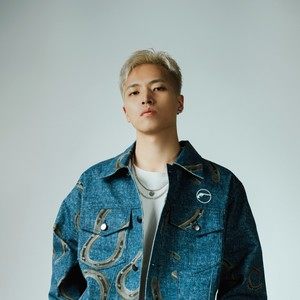 歌手直火帮XZT的图片