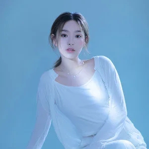 歌手高天妮的图片