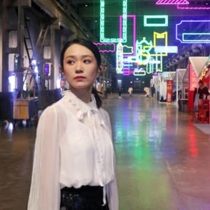 歌手黄尧的图片