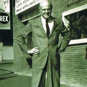 歌手Henri Rene的图片