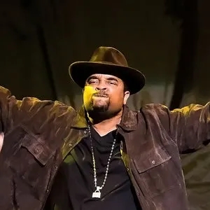 歌手Sir Mix-A-Lot的图片