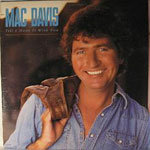 歌手Mac Davis的图片