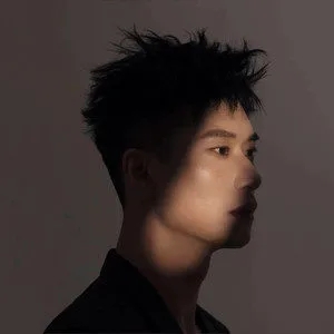 歌手任艺飞JERRY的图片