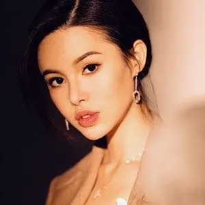 歌手刘志佳的图片