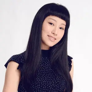歌手炎明熹的图片