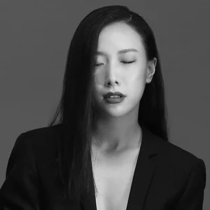 歌手缪丹的图片