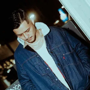 歌手FRαNKIE阿法的图片