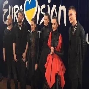 伴奏(Ґоу_Ей) - Shum (Шум) (Karaoke Version)  (1)的封面