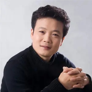 歌手张爱民的图片