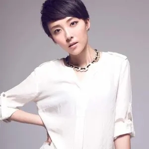 歌手Cindy Liu的图片