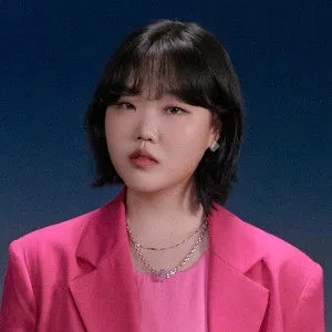 歌手李秀贤 (이수현)的图片