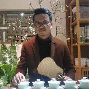 歌手云南情李伟的图片