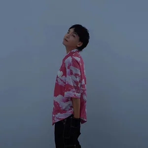 歌手YoungPaine的图片