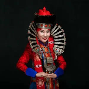 歌手萨仁花的图片
