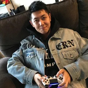 歌手YYKBZ的图片