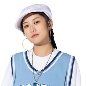 伴奏五湖四海 (黑怕女孩) (精消带和声)的封面