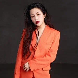 歌手陈昕婷的图片
