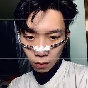 歌手鸿仔饼Yagap的图片