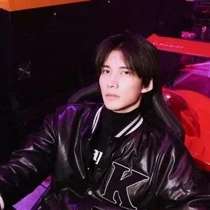 歌手陈瑞丰的图片