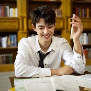 歌手陈凯洲的图片