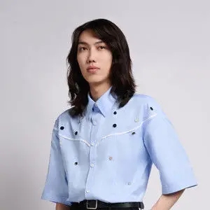 歌手阿依巴尔·都曼的图片