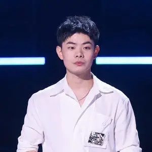 歌手范本桐的图片