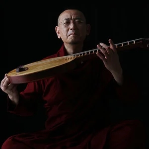 歌手冯满天的图片