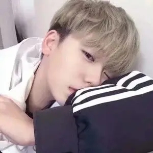 歌手顾北笙的图片