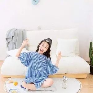 歌手张雅菲的图片