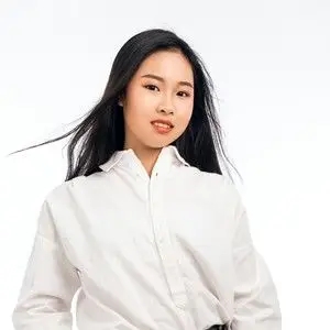 歌手李姚莹珊的图片