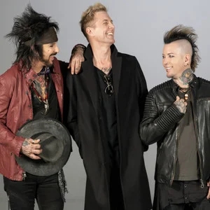 歌手Sixx:A.M.的图片