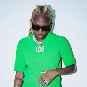 伴奏She Like (ft. Blanco) (Instrumental)的封面