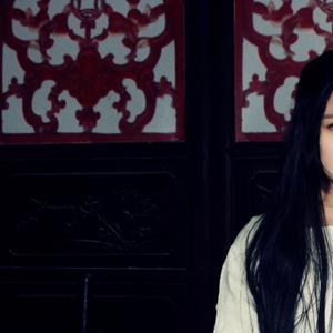 歌手桔里小姐的图片