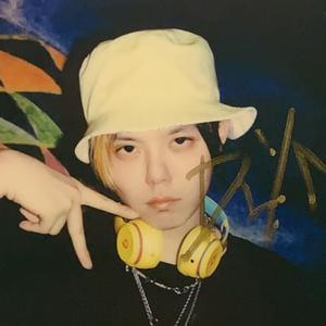 伴奏摸出我眼泪 (精消带和声)的封面