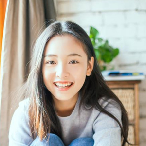 歌手吴倩的图片