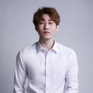 歌手马明政的图片