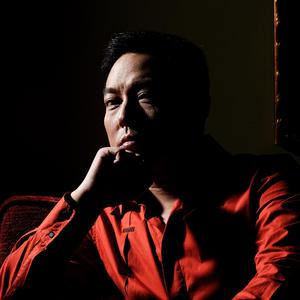歌手金宇华的图片