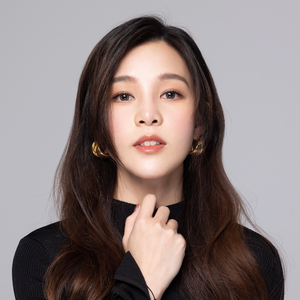 歌手李佳欢的图片