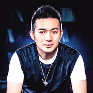 伴奏爱你在心口难 (原版Live伴奏)中国好声音3的封面